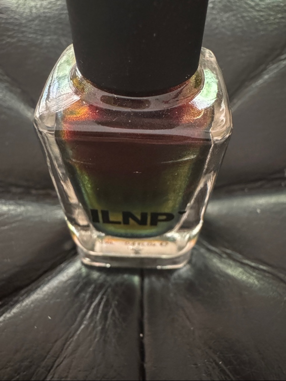 ILNP Boutique Nail Polish - Eclipse Black to Red Ultra Chrome - Picture 5 of 7